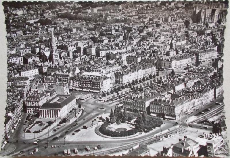 Nantes_la_Bourse_L-ile_Faydeau.jpg