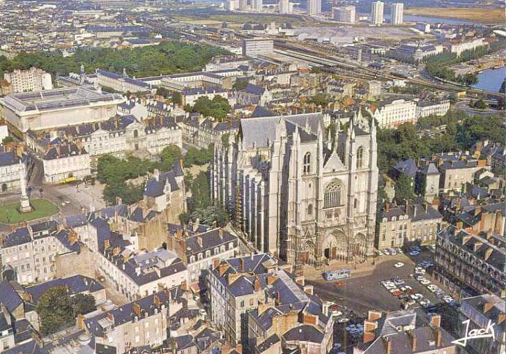 Nantes_la_Cathedrale.jpg