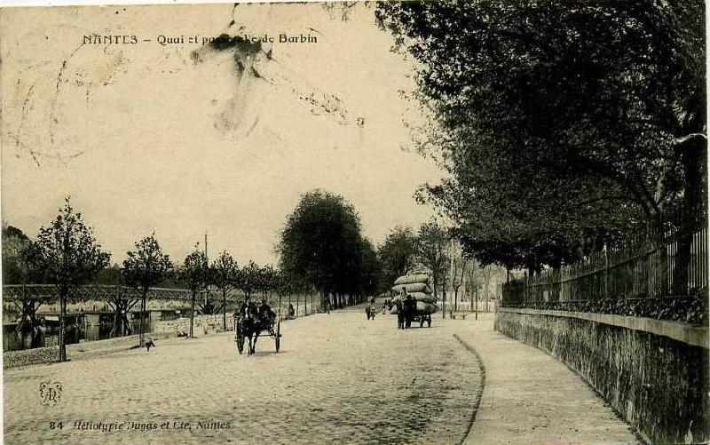 Nantes_Quai_et_Passerelle_de_Barbin.jpg