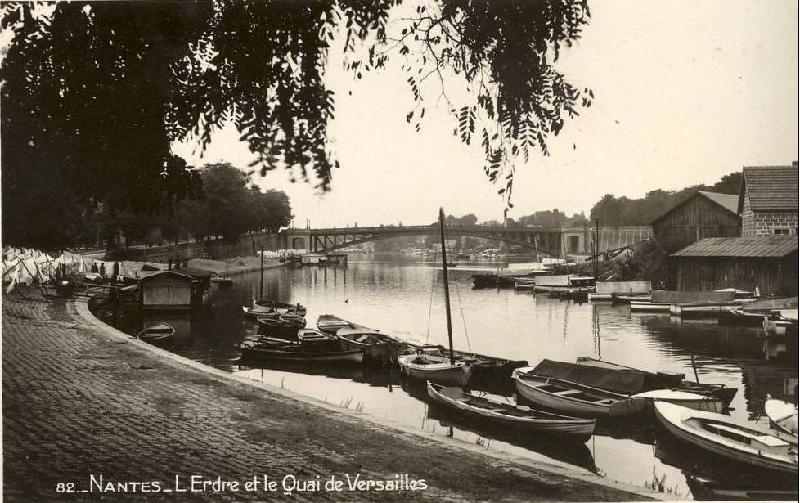 Nantes_l'Erdre_Le_Quai_de_Versailles.jpg