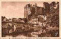 Clisson_Le_Chateau_et_le_Pont_de_Ville_sur_la_Sevre