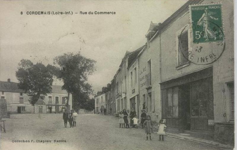 Cordemais_Rue_du_Commerce.jpg