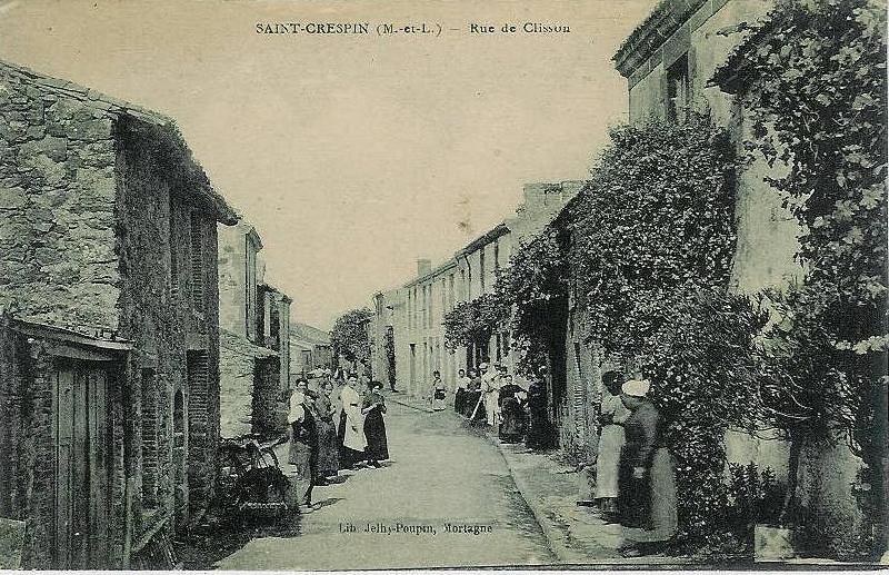 Saint-Crespin_Rue_de_Clisson.jpg