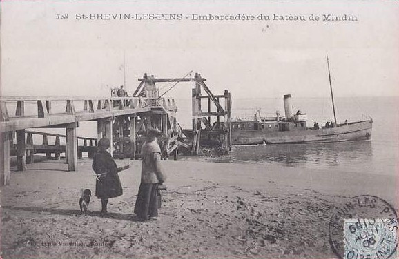 Saint_Brevin_les_Pins__Embarcadere_de_Bateau_de_Mindin.jpg