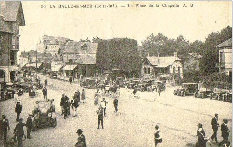 La_Baule-sur-Merer_La_Place_de_la_Chapelle.jpg