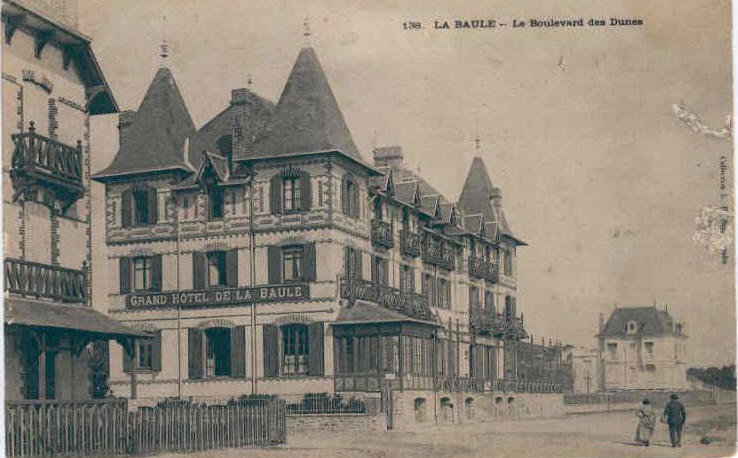 La_Baule_Le_Boulevard_des_Dunes.jpg