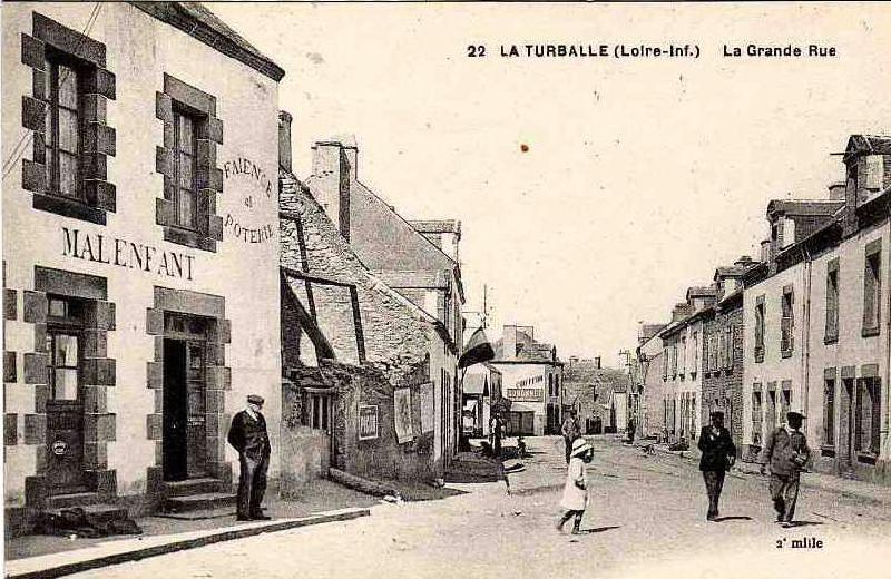 La_Turballe_La_Grande_Rue.jpg