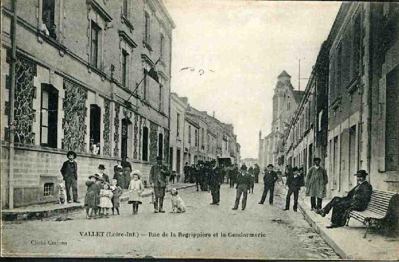 Vallet_Rue_de_la_Regrippiere.jpg