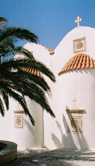 Cote_Sud_Monastere_de_PREVELI.JPG